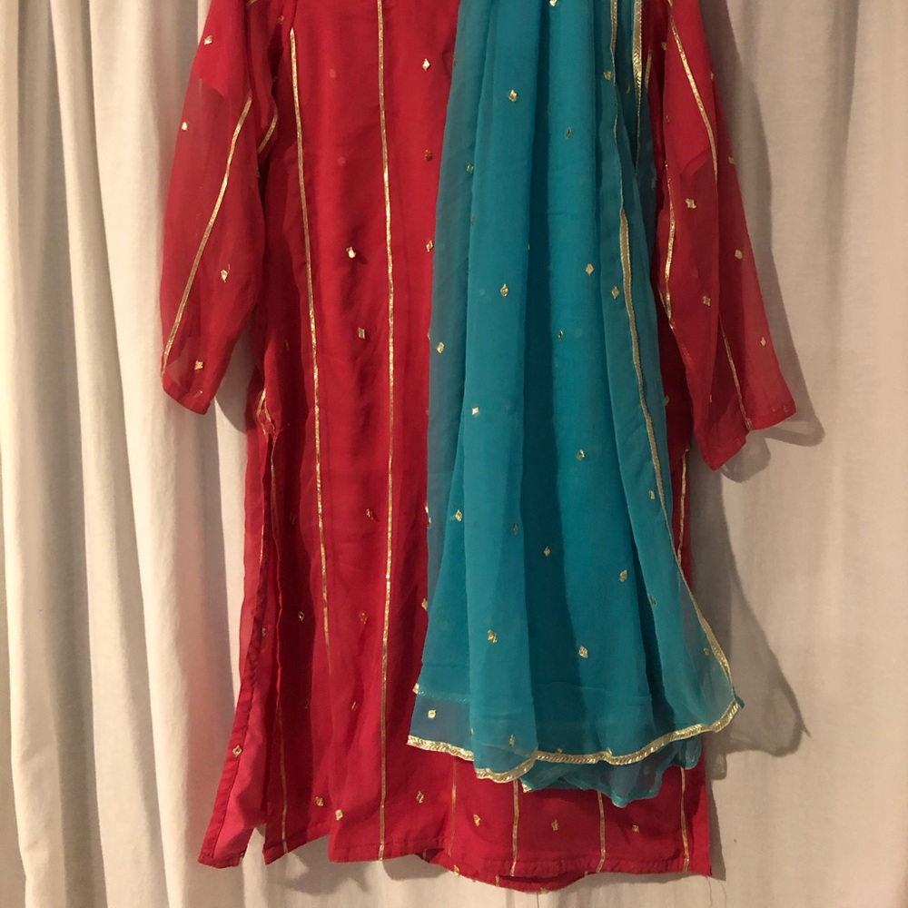 Pakistani Shalwar kameez, pink and blue
